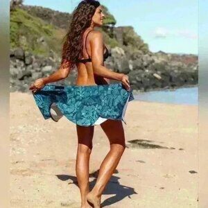 Rip Skirt Hawaii Wrap Length 2  Skirt in Maui Moonlight NWT size L